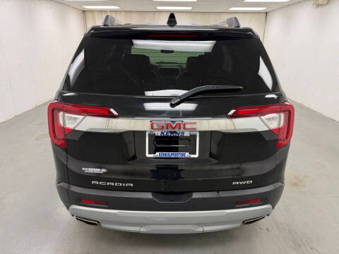 2022 GMC Acadia SLT