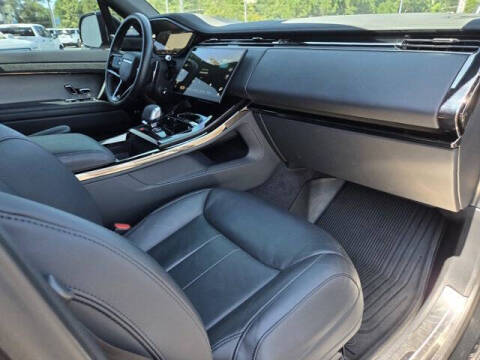 2025 Land Rover Range Rover Sport P400 Dynamic SE