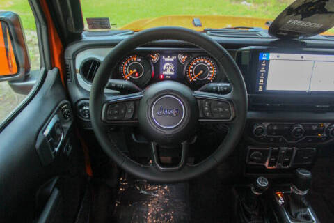 2025 Jeep Gladiator Sport S