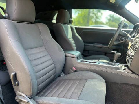 2010 Dodge Challenger SE