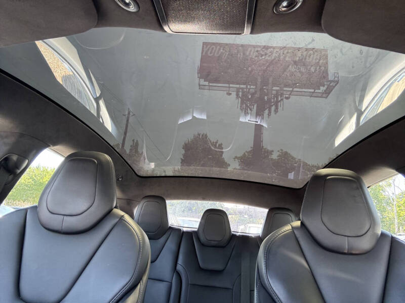 2020 Tesla Model S Long Range