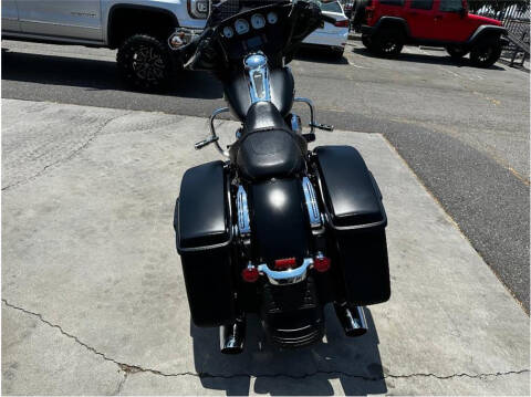 2016 Harley-Davidson FLHX / Street Glide