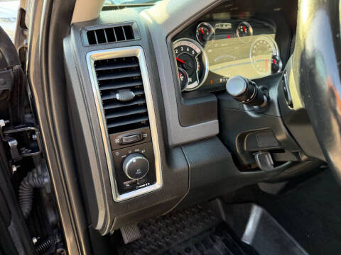 2017 RAM 1500 Big Horn