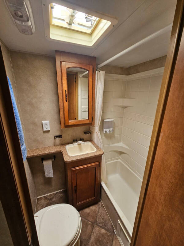 2012 Forest River 5th Wheel Puma 253FBS