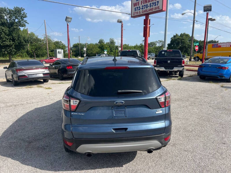 2018 Ford Escape SE