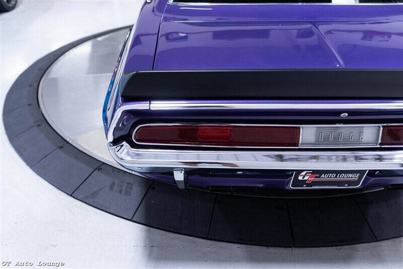 1970 Dodge Challenger 27