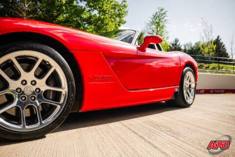 2003 Dodge Viper SRT-10