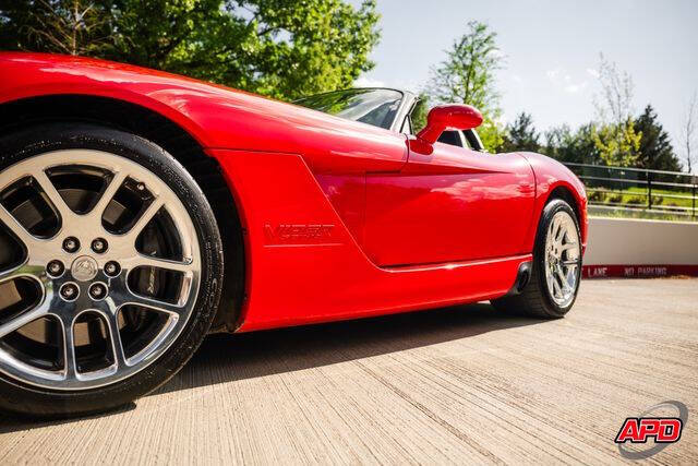 2003 Dodge Viper SRT-10