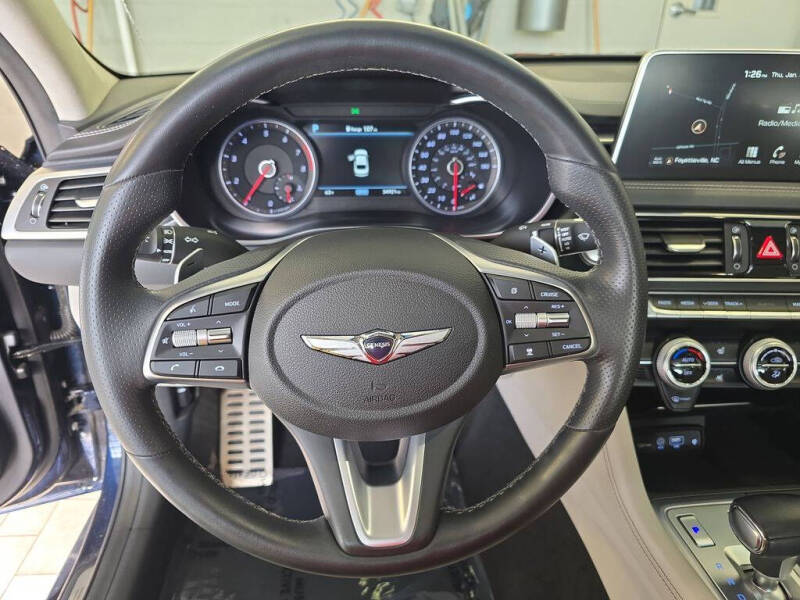 2020 Genesis G70