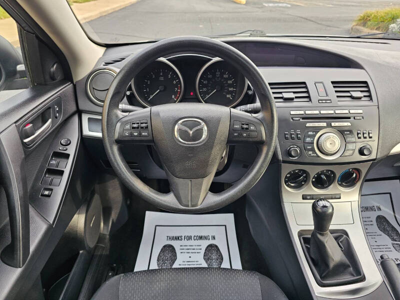 2010 Mazda MAZDA3 i Touring photo 35