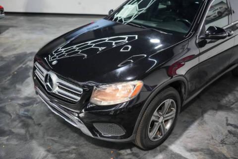 2017 Mercedes-Benz GLC GLC 300 4MATIC