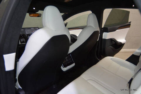 2022 Tesla Model S Plaid