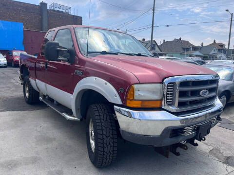 2001 Ford F-250 Super Duty for sale at The Bengal Auto Sales LLC in Hamtramck MI