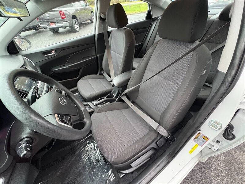 2022 Hyundai Accent SEL