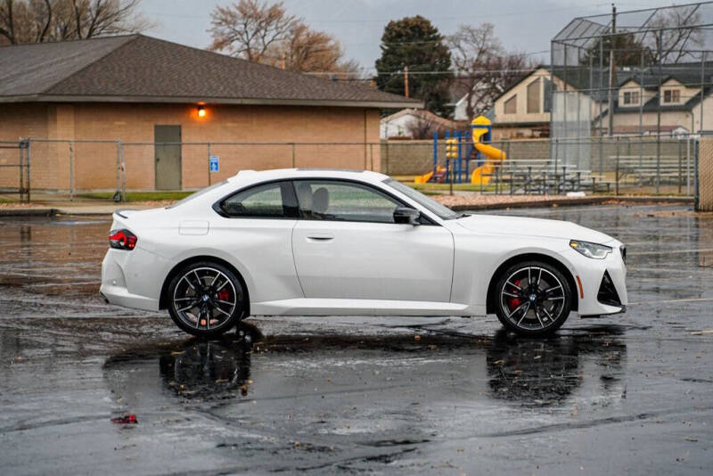 2025 BMW 2 Series M240i xDrive