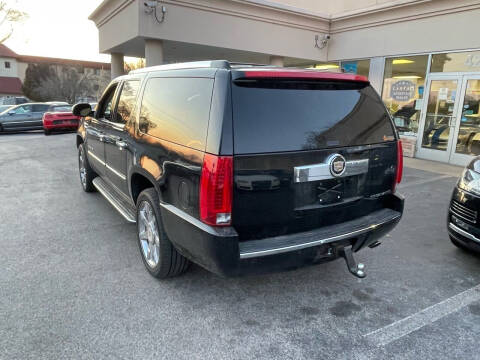 2014 Cadillac Escalade ESV Luxury