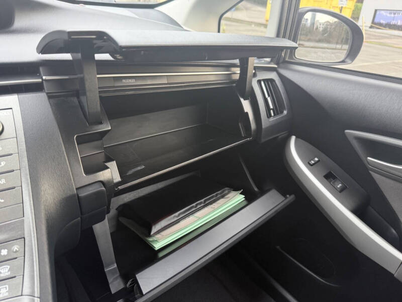 2012 Toyota Prius Two