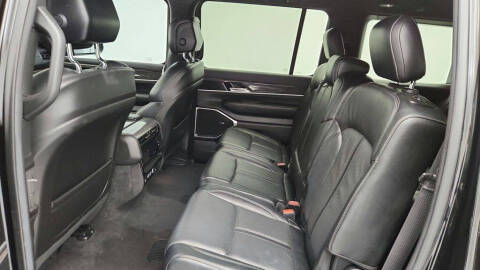 2022 Jeep Wagoneer Series III