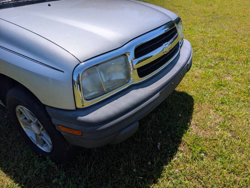 2004 Chevrolet Tracker