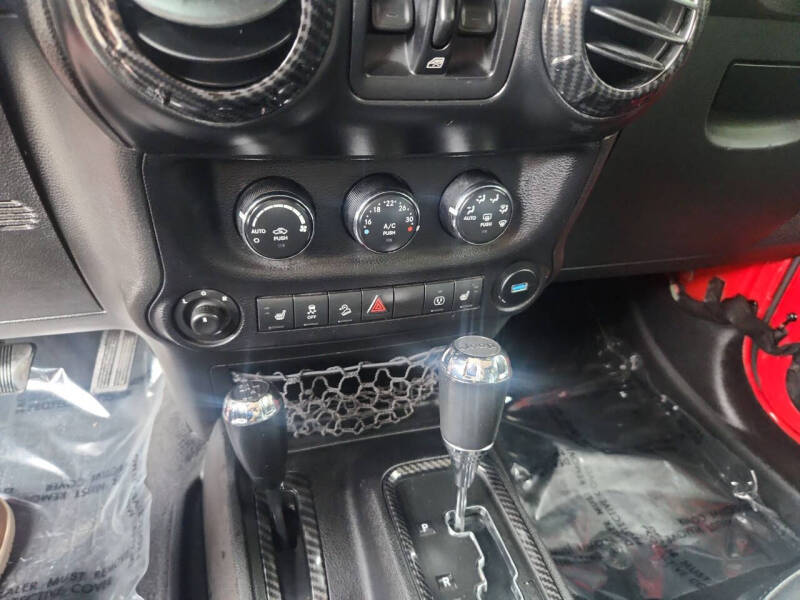 2014 Jeep Wrangler Unlimited Sahara