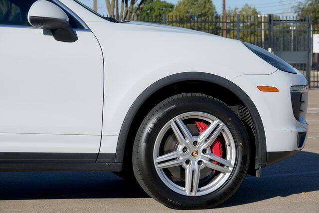 2016 Porsche Cayenne S