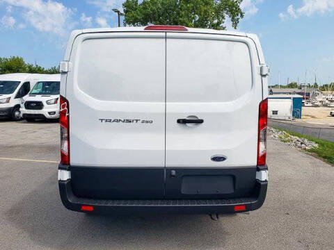 2025 Ford Transit