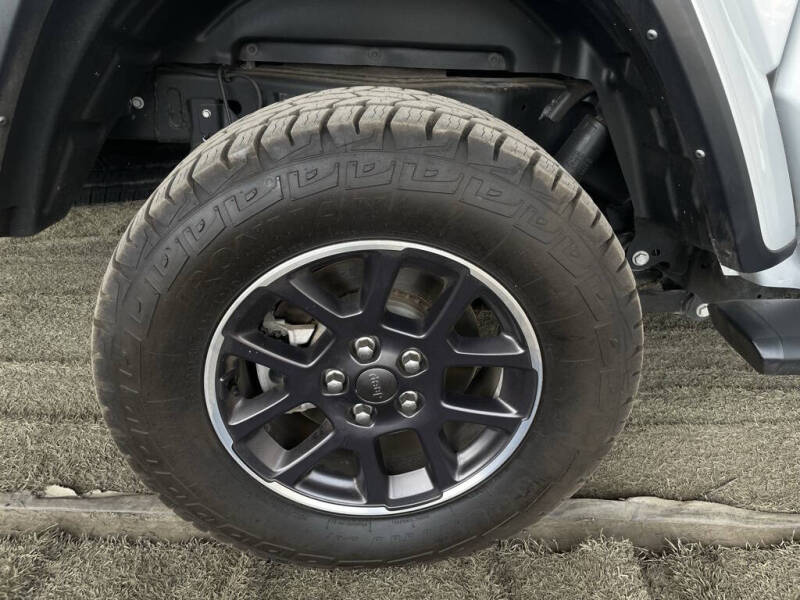 2023 Jeep Gladiator Overland