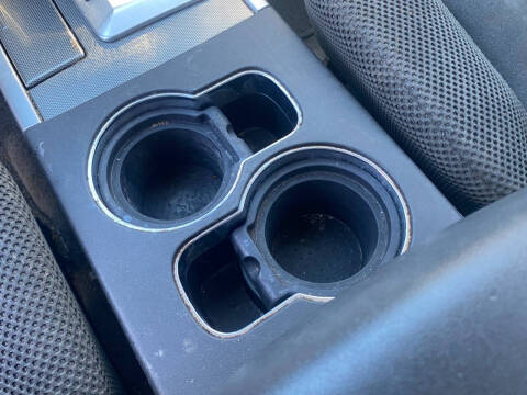 2012 Nissan Pathfinder LE