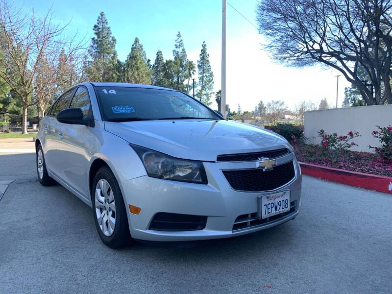2014 Chevrolet Cruze for sale at Right Cars Auto Sales in Sacramento CA