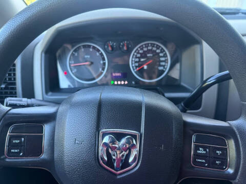 2012 RAM 1500 ST