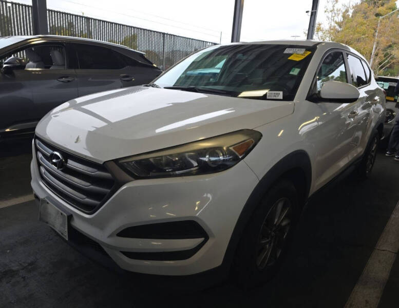 2016 Hyundai Tucson SE