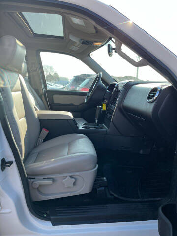 2008 Ford Explorer XLT