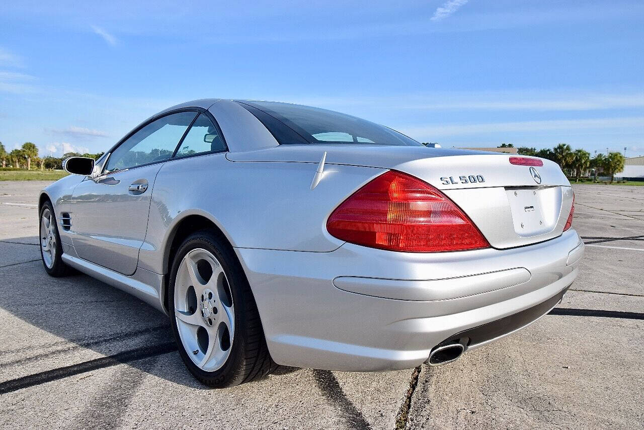 2005 Mercedes-Benz SL-Class 24