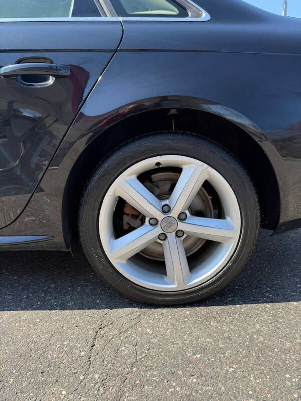 2012 Audi A4 2.0T quattro Premium Plus