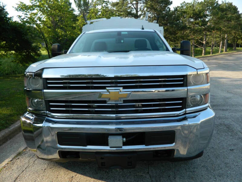 2015 Chevrolet Silverado 3500HD CC