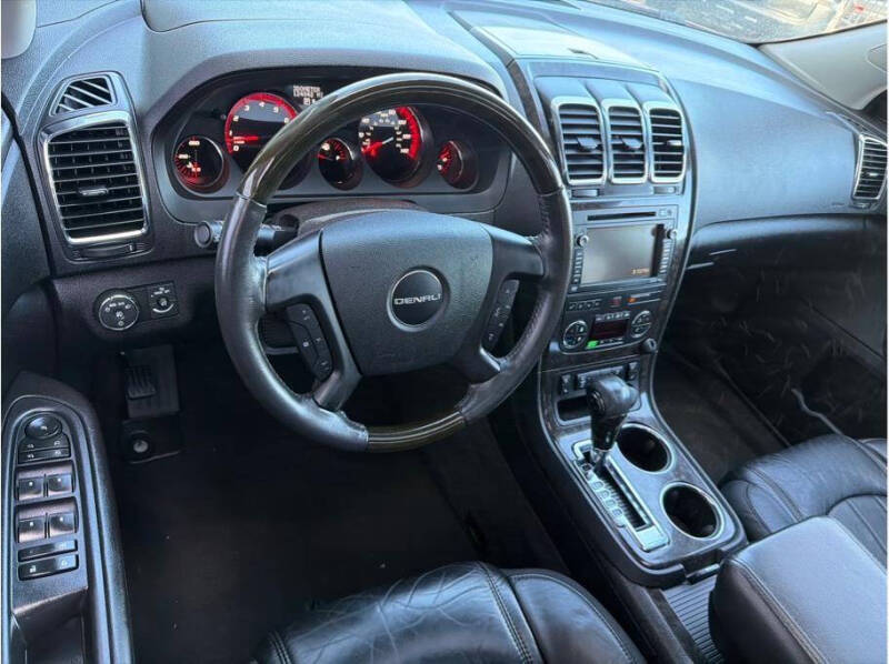 2012 GMC Acadia Denali