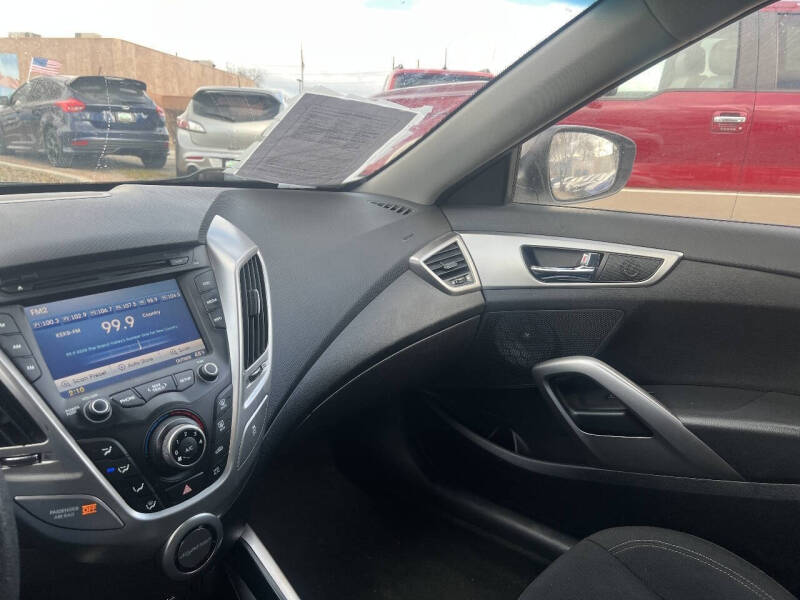 2016 Hyundai Veloster