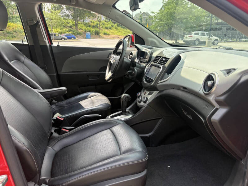 2016 Chevrolet Sonic LTZ Auto