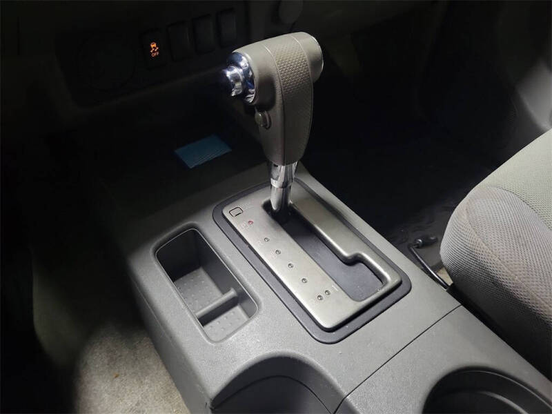 2012 Nissan Frontier S