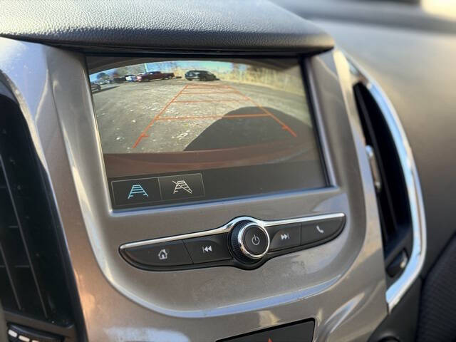 2017 Chevrolet Cruze LT Auto