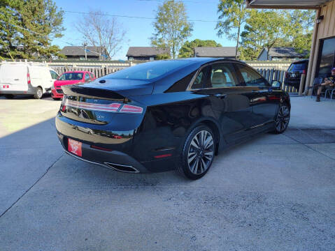 2017 Lincoln MKZ Select