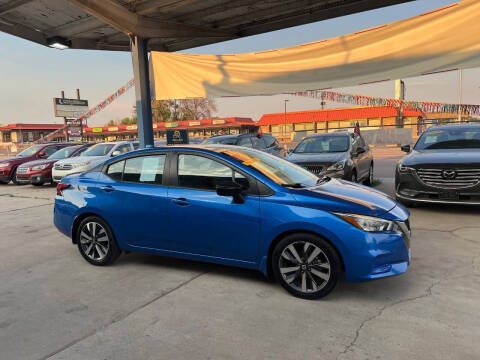 2020 Nissan Versa SR