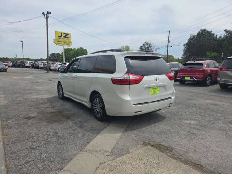 2018 Toyota Sienna