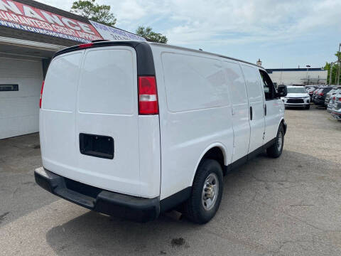 2016 Chevrolet Express 2500