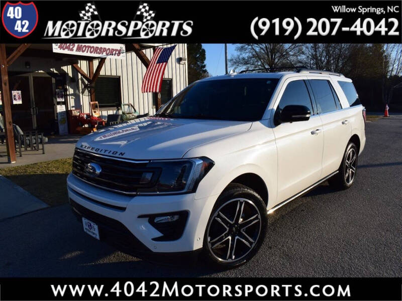 2021 Ford Expedition Limited's photo