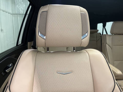 2022 Cadillac Escalade ESV Premium Luxury