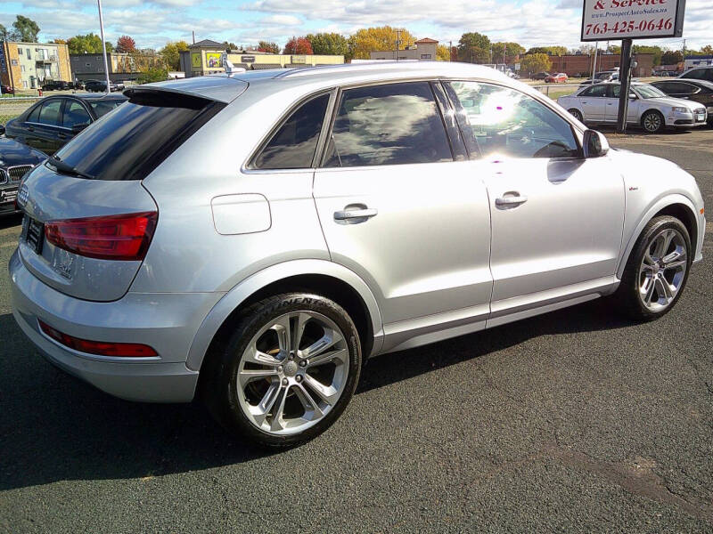 2018 Audi Q3 2.0T quattro Premium Plus