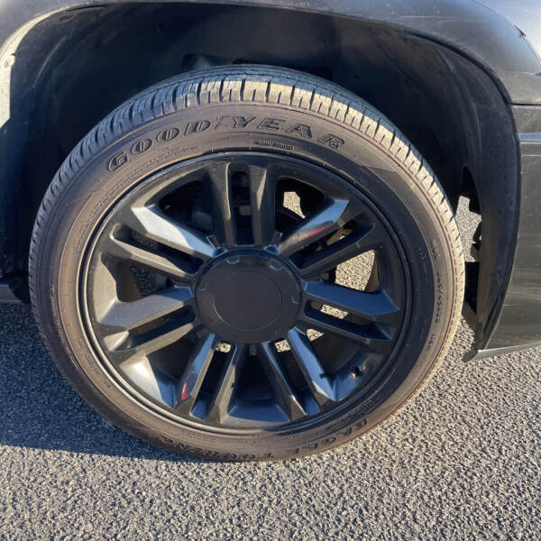 2010 Cadillac Escalade ESV Platinum Edition