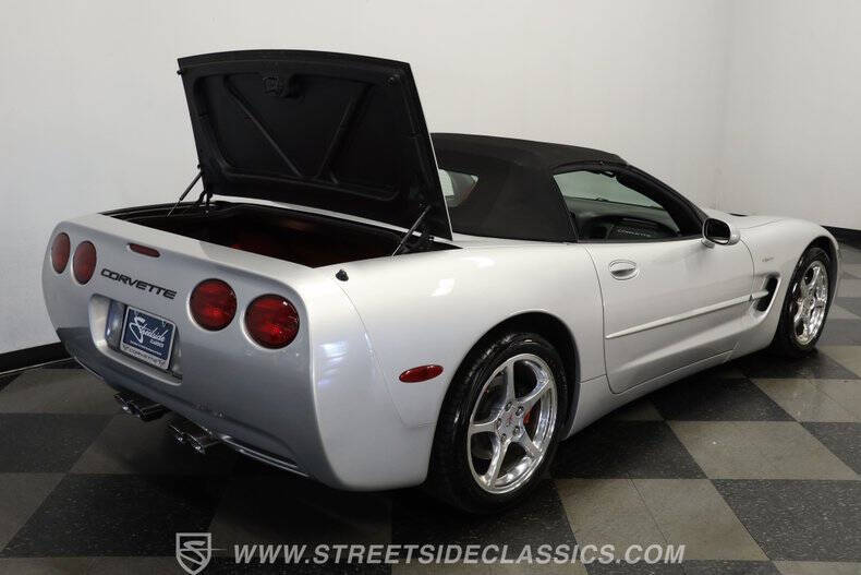 2001 Chevrolet Corvette