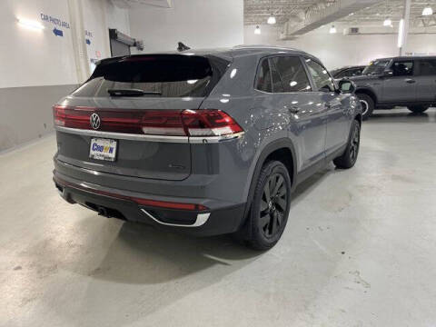 2026 Volkswagen Atlas Cross Sport SE 4Motion